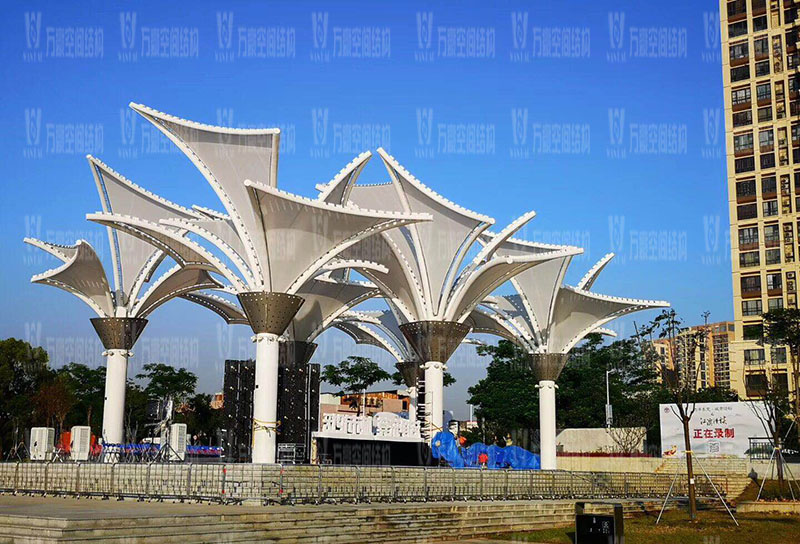 PTFE膜結(jié)構(gòu)膜材具備哪些特點？PTFE膜結(jié)構(gòu)膜材為什么能成為膜結(jié)構(gòu)領(lǐng)域主流材料？