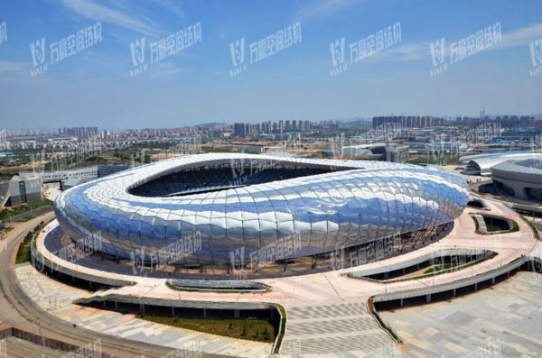 ETFE薄膜是什么材料？ETFE透明膜結構有哪些特點？