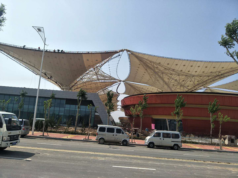 etfe膜結構與ptfe膜結構哪個更好？etfe膜結構與ptfe膜結構分別有什么特點？