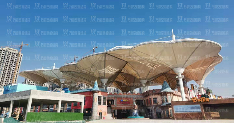 PTFE膜結(jié)構(gòu)材料是什么？PTFE膜結(jié)構(gòu)材料有哪些性能特點？