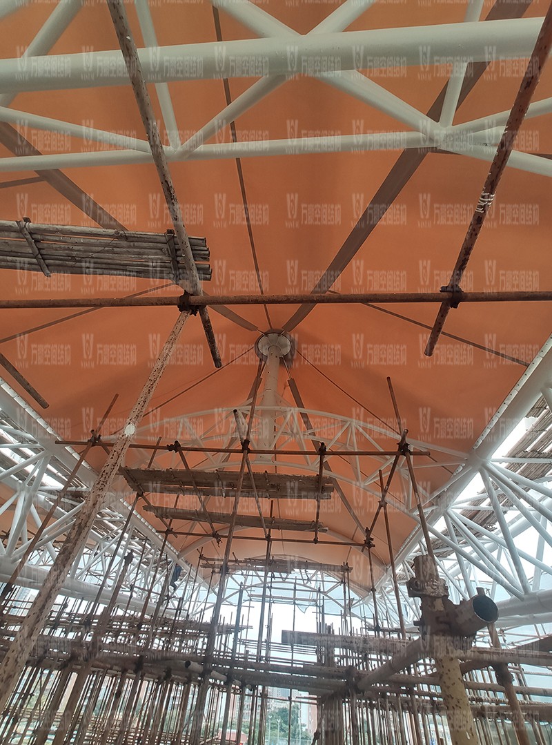 田徑場膜結(jié)構(gòu) 田徑場膜結(jié)構(gòu)