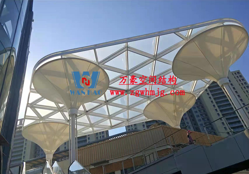 臺州大板橋ETFE氣枕天幕項目完工 臺州大板橋ETFE氣枕天幕項目完工