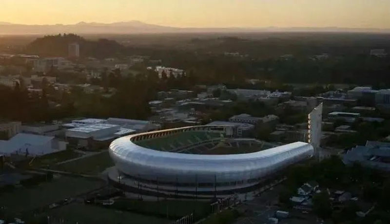 膜結構見證中國男子田賽首冠