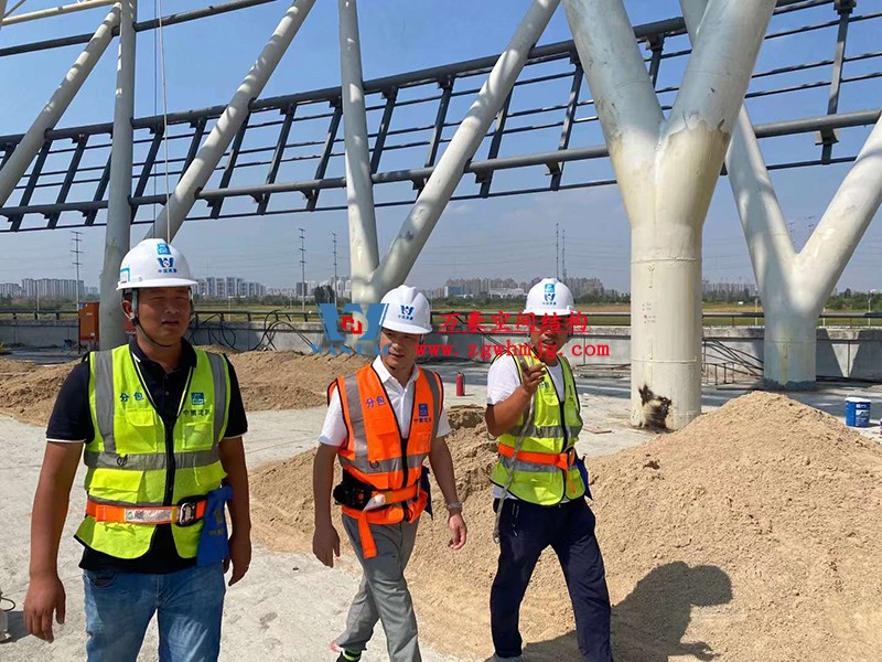 襄陽奧體中心膜結構工程膜結構安裝中 襄陽奧體中心膜結構工程膜結構安裝中