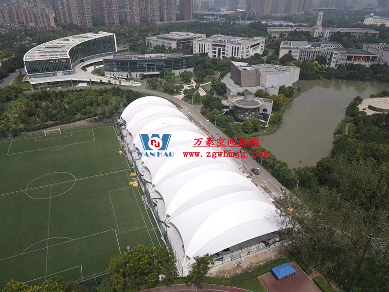 寧波諾丁漢大學室外運動場地改擴建項目膜結(jié)構(gòu)工程完工 寧波諾丁漢大學室外運動場地改擴建項目膜結(jié)構(gòu)工程完工