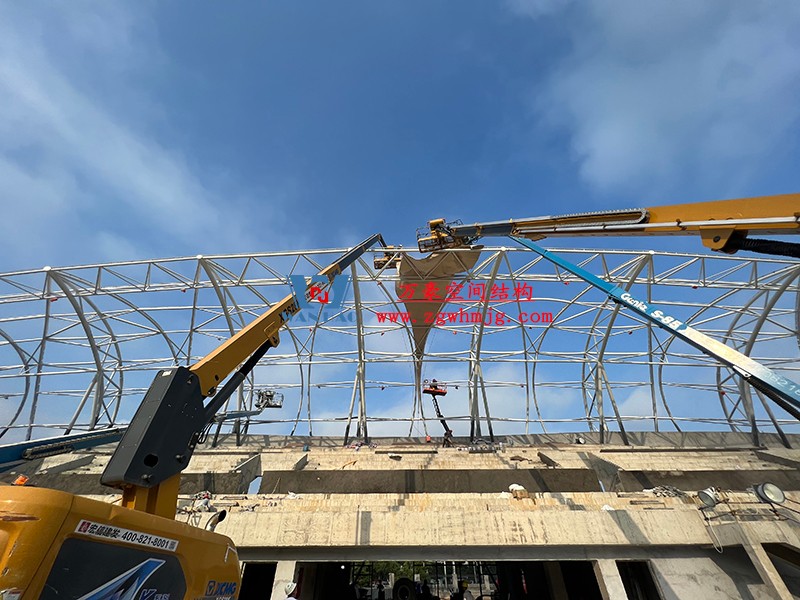 龍泉市體育場鋼膜結構工程完工 龍泉市體育場鋼膜結構工程完工