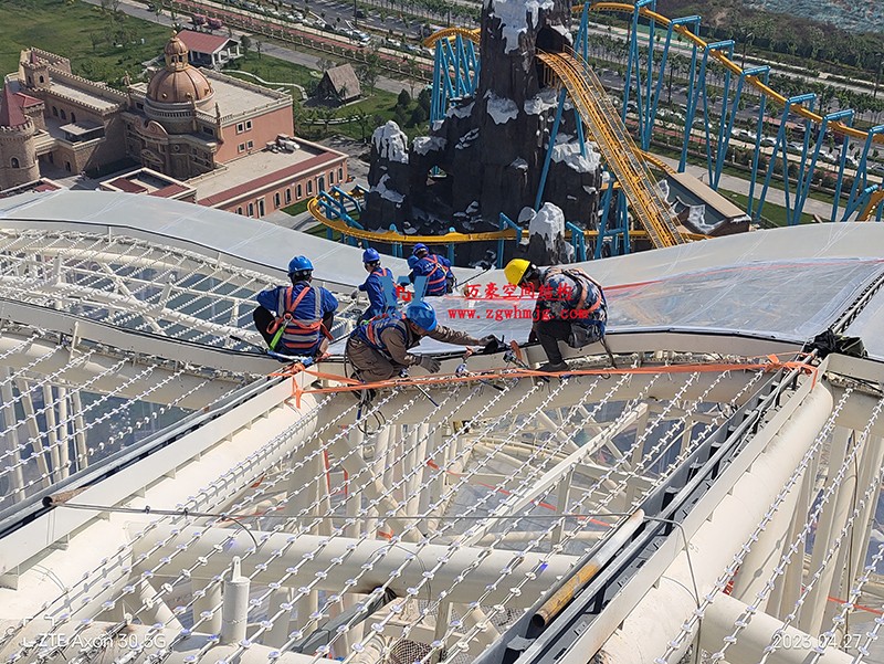 勞動最光榮,致敬一線工作者! 勞動最光榮,致敬一線工作者!