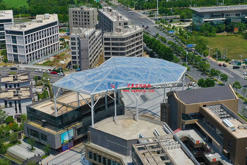 合肥文一塘溪津門天幕鋼結構及ETFE氣枕膜工程完工