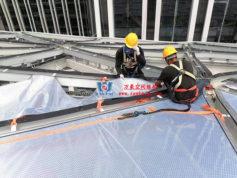 縱使烈日炎炎，腳步從未止歇！海南這個ETFE氣枕膜項目施工進(jìn)度有最新消息