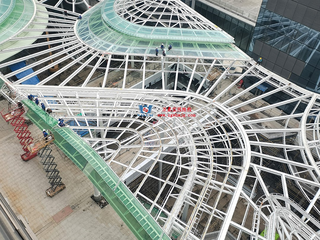 博多森谷項目中庭鋼膜結構工程