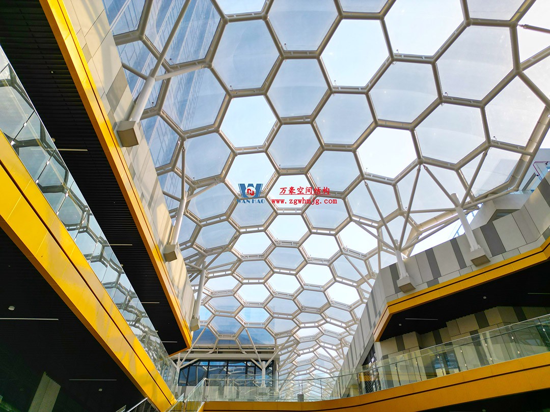 已完工，這個ETFE氣枕商業(yè)天幕閃亮登場！