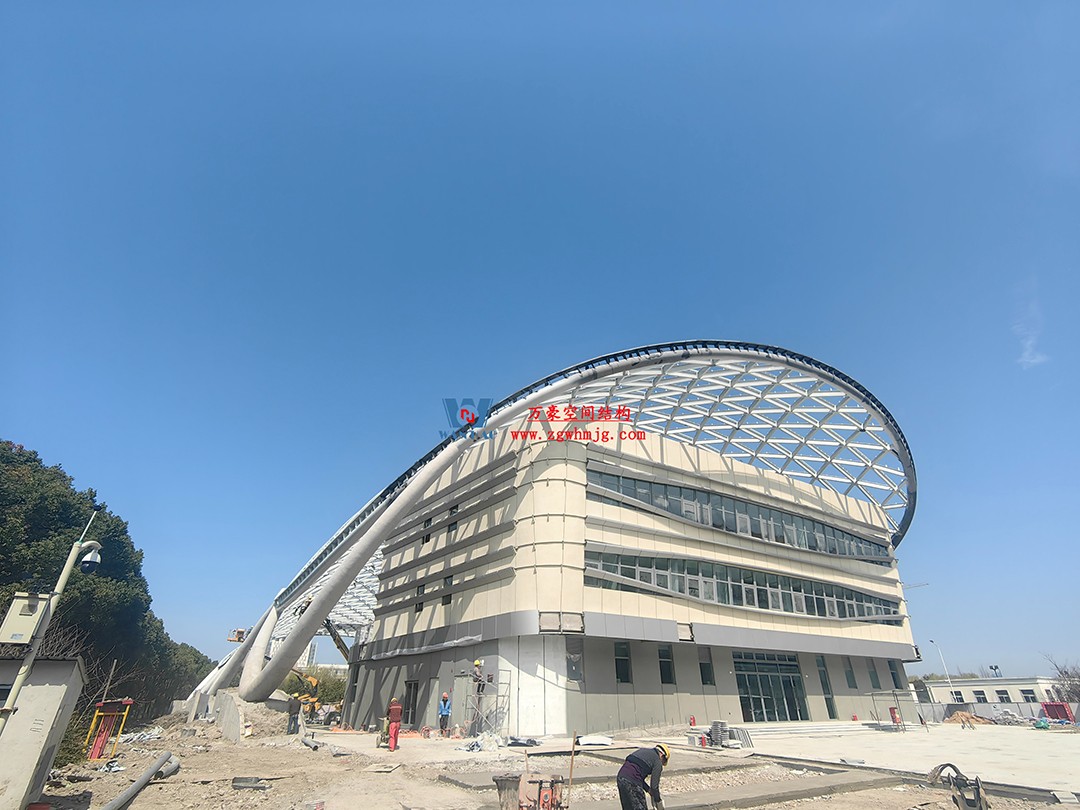 上海工程技術大學松江校區風雨操場ETFE膜結構工程