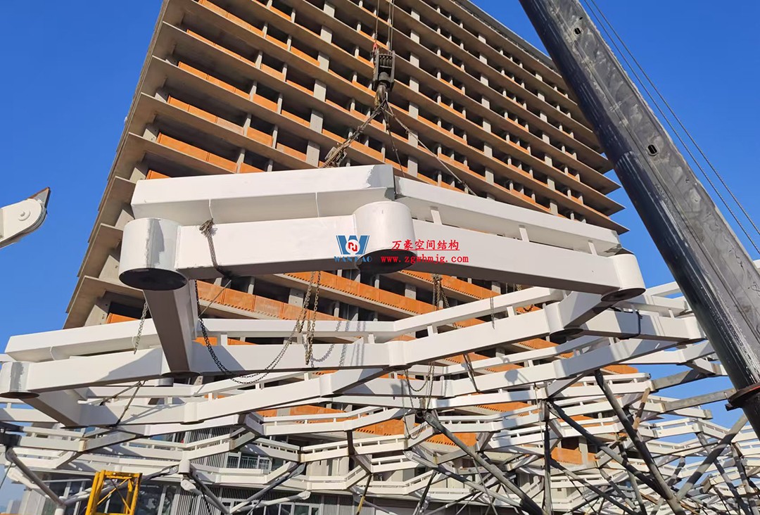 “老故事 新生活”——ETFE膜結構天幕,賦新生活理想 “老故事 新生活”——ETFE膜結構天幕,賦新生活理想