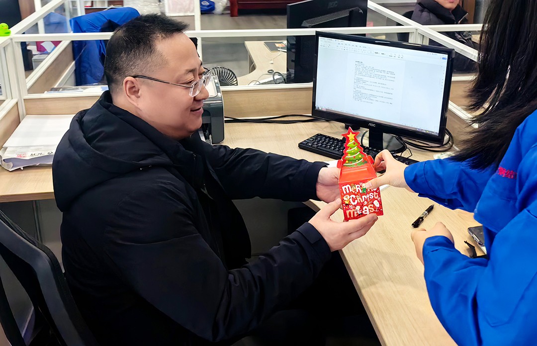 關愛員工，愛在萬豪|暖心平安夜，傳遞“蘋”安幸福