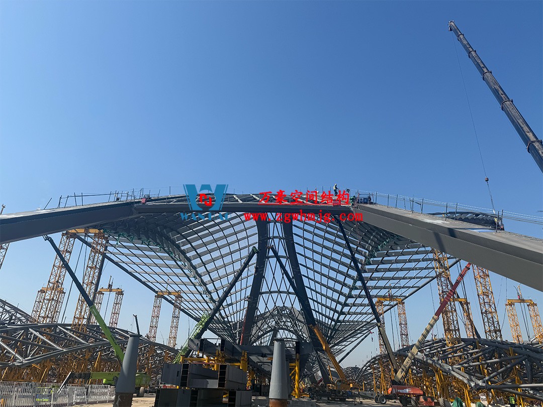 鄭州中原高鐵港數字展貿城鋼結構項目 鄭州中原高鐵港數字展貿城鋼結構項目