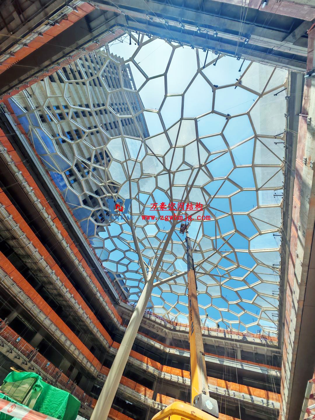 安吉縣昌碩小區地塊房產開發項目鋼結構天幕 安吉縣昌碩小區地塊房產開發項目鋼結構天幕