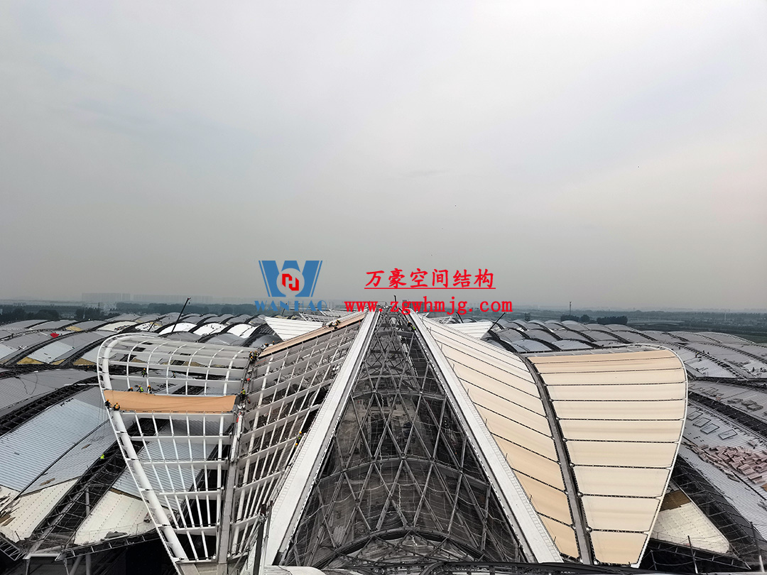鄭州中原高鐵港數字展貿城ETFE膜結構 PTFE膜結構項目 鄭州中原高鐵港數字展貿城ETFE膜結構 PTFE膜結構項目