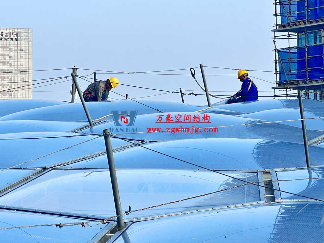 安吉縣昌碩小區(qū)地塊房產(chǎn)開發(fā)項目鋼結(jié)構(gòu)天幕工程