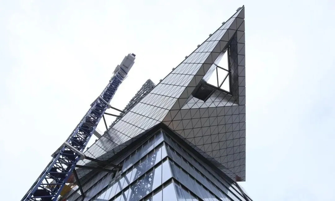 Edge 高空裝配式鋼結構觀景臺