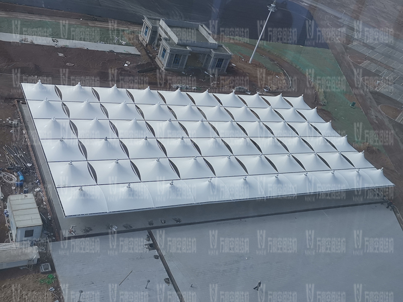 膜結構與傳統結構對比優勢在哪？膜結構建筑有哪些優點？